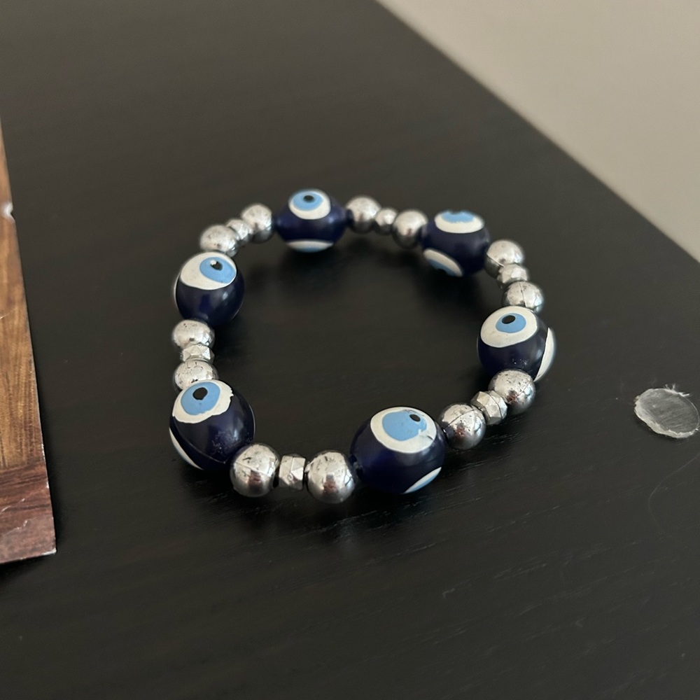 Bracelets - Picture 2 of 2